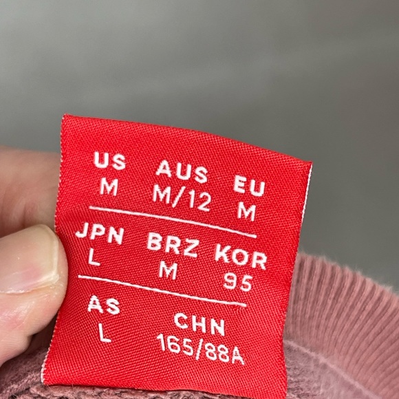 New Balance Essential Crew Sweatshirt Women’s size M Blush - Picture 7 of 9